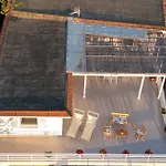 La Perla Blu - De Vivo Realty