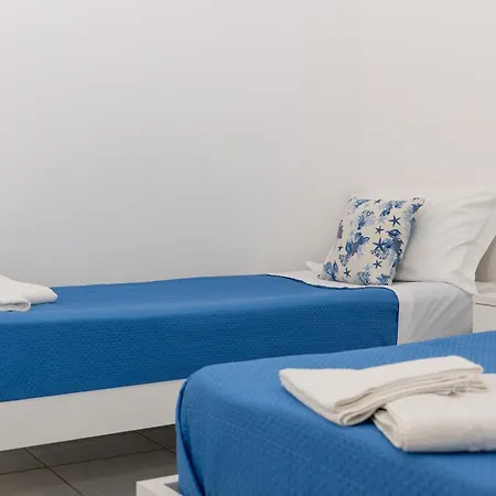 De Vivo Realty - La Perla Blu Holiday home