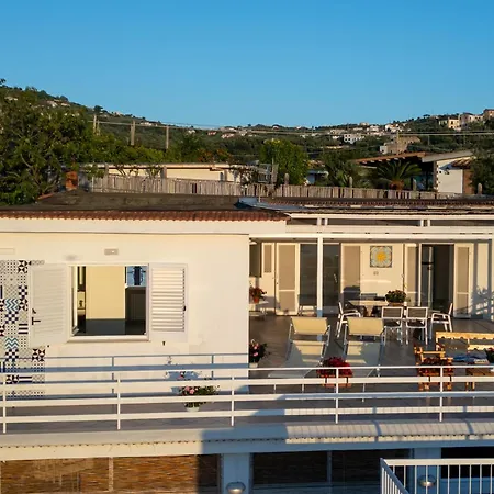 Holiday home De Vivo Realty - La Perla Blu
