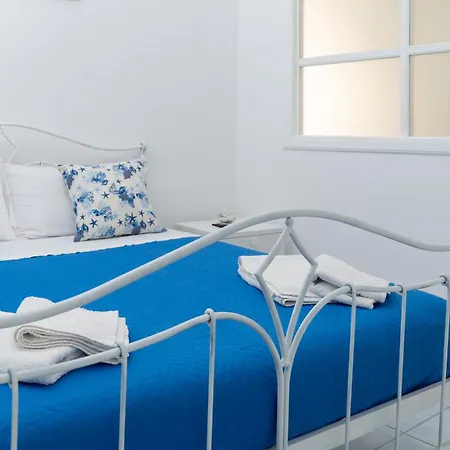 De Vivo Realty - La Perla Blu *