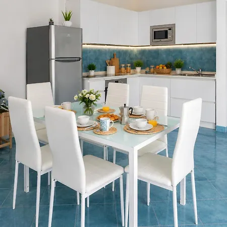 De Vivo Realty - La Perla Blu بيت للعطل *