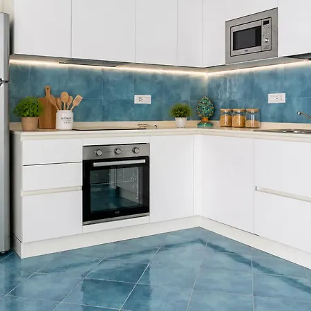 Дом отдыха De Vivo Realty - La Perla Blu *