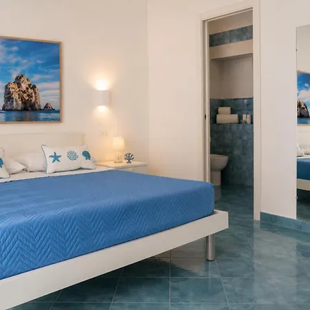 De Vivo Realty - La Perla Blu ماسّا لوبْرينسِ