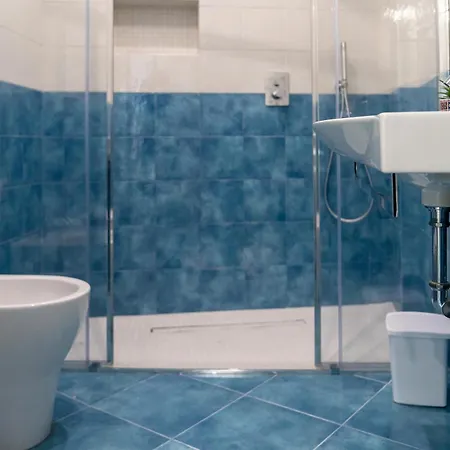 De Vivo Realty - La Perla Blu *