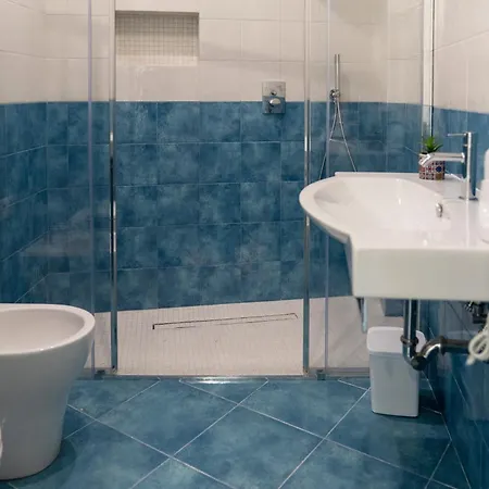 De Vivo Realty - La Perla Blu *